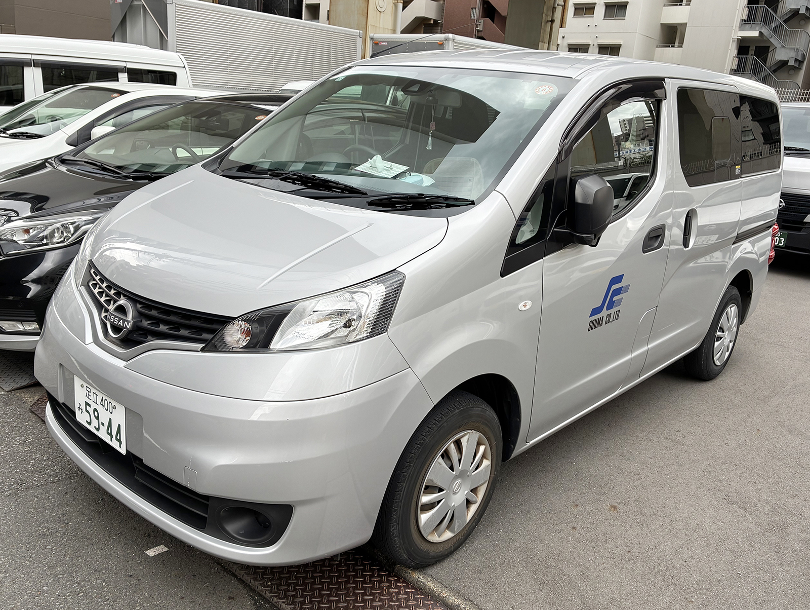 乗用車